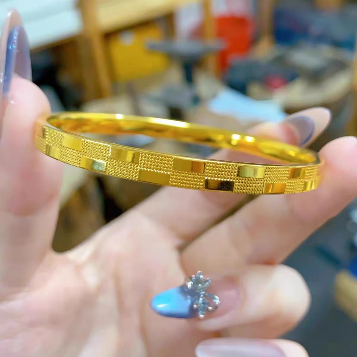 กำไลข้อมือทองคำแท้ 24K รูปทรงส - Women Formal Wear Look บทวิจารณ์และราคา