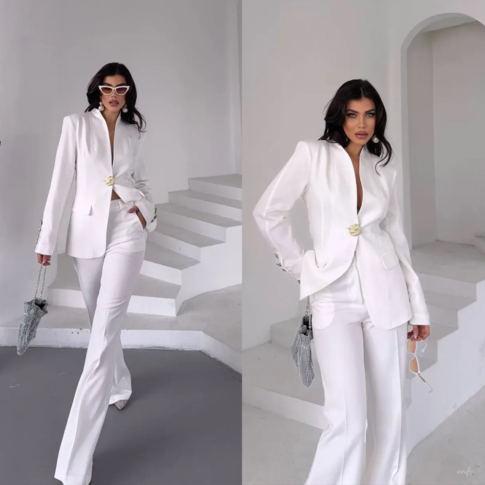 ชุดสูทแฟชั่นผู้หญิงแบบสั่งตัด  - Women Formal Wear Outfits บทวิจารณ์และราคา