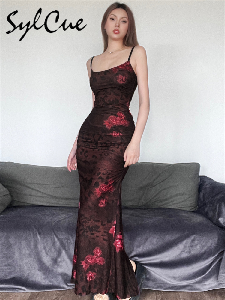 เดรสยาวผู้หญิงลายพิมพ์สีแดง Sy - Women'S Red Formal Wear บทวิจารณ์และราคา
