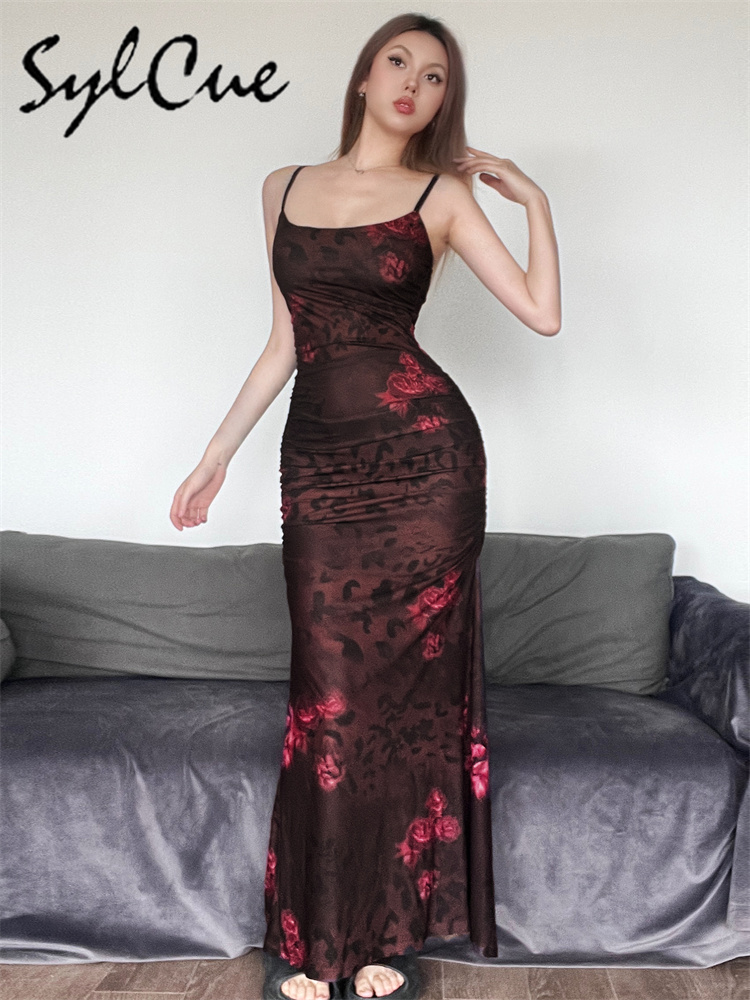 เดรสยาวผู้หญิงลายพิมพ์สีแดง Sy - Women'S Red Formal Wear บทวิจารณ์และราคา