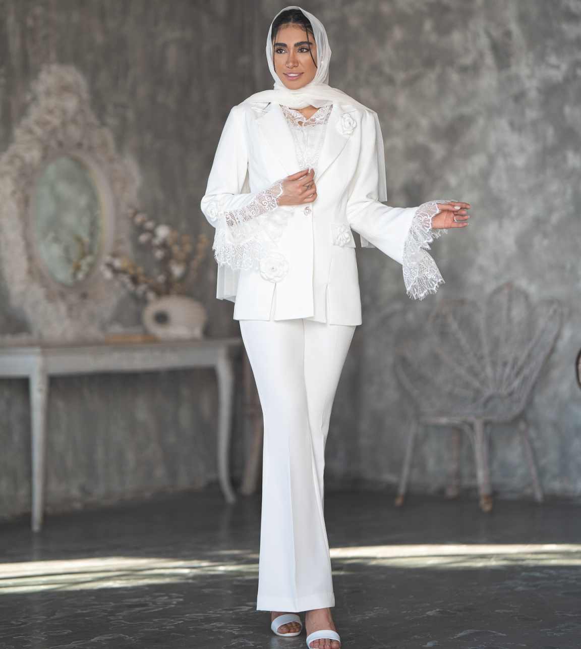 ชุดสูทผู้หญิงสุดชิค พร้อมลูกไม - Women Formal Wear Outfits บทวิจารณ์และราคา