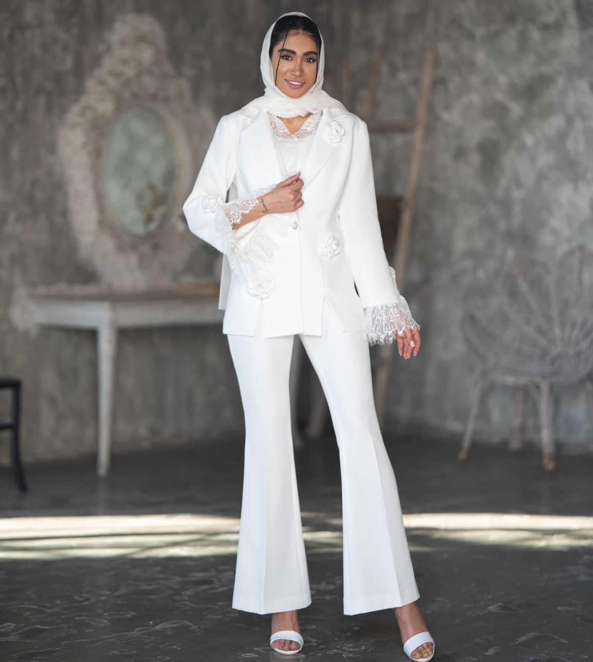 ชุดสูทผู้หญิงสุดชิค พร้อมลูกไม - Women Formal Wear Outfits บทวิจารณ์และราคา