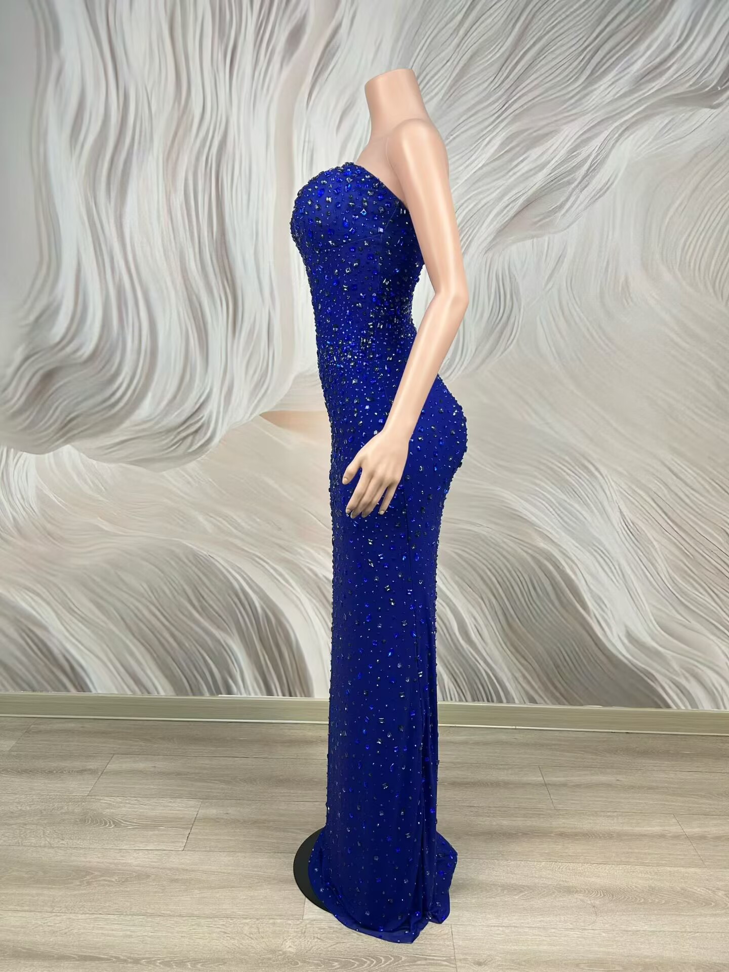ชุดราตรีเกาะอกสีน้ำเงินประดับค - Women'S Red Formal Wear บทวิจารณ์และราคา