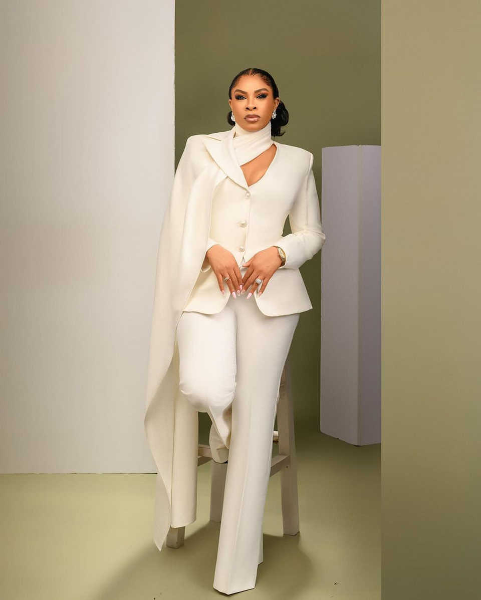 Designer Women Pants Suits Cus - Women'S Red Formal Wear บทวิจารณ์และราคา